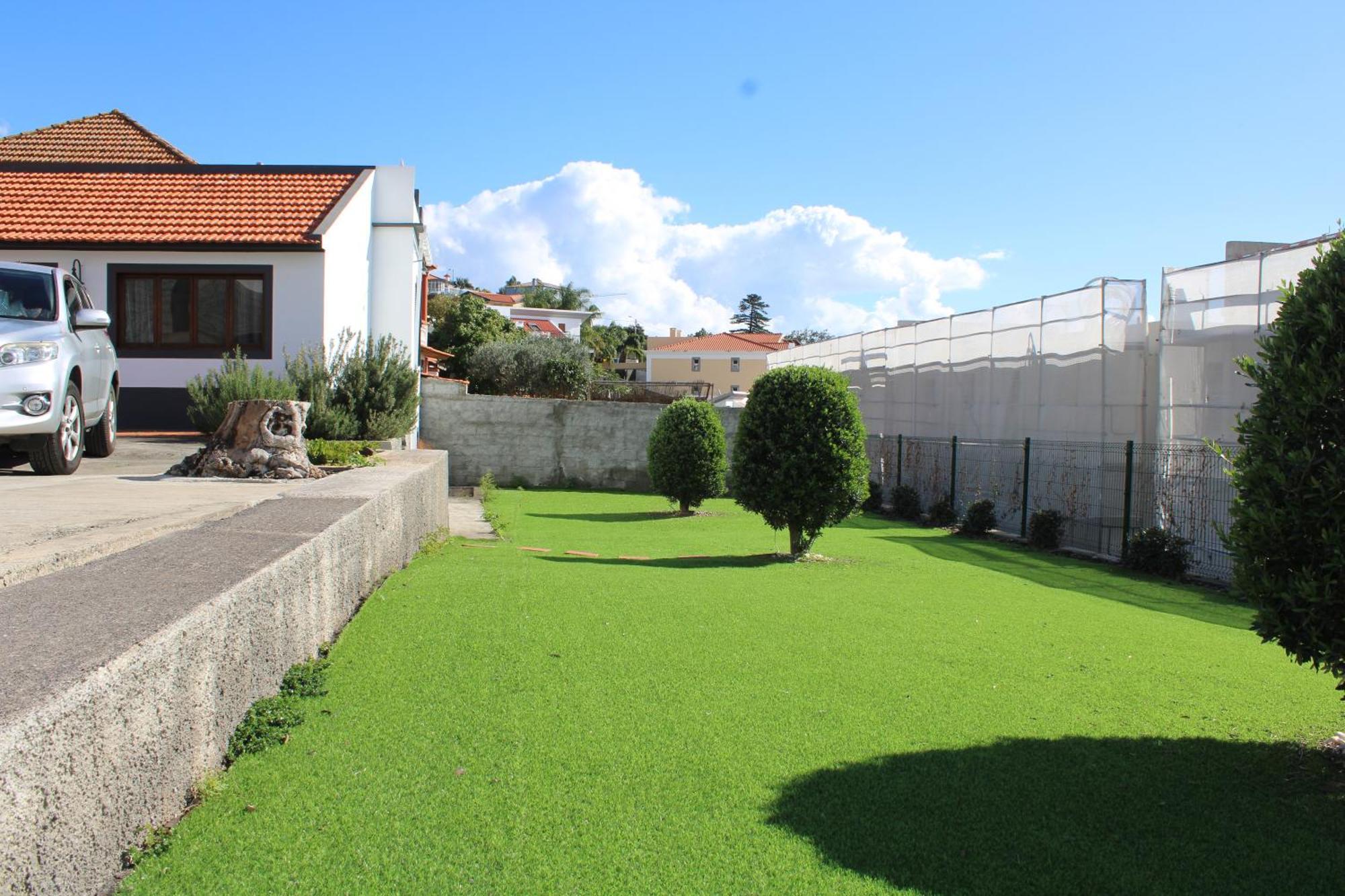 Moradia Stephanie Funchal  Luaran gambar